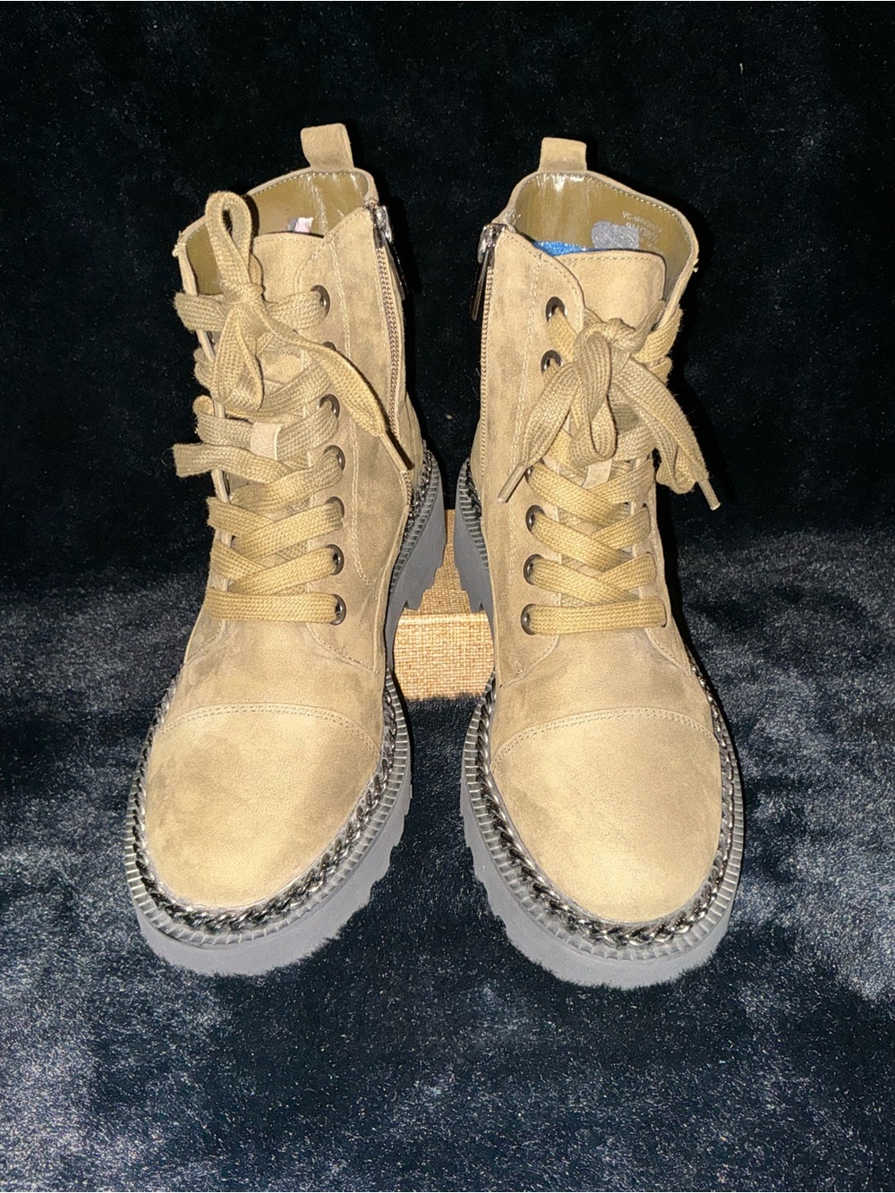 Vince Camaro Mindinta Lace-Up Leather Combat Boots Size 6
